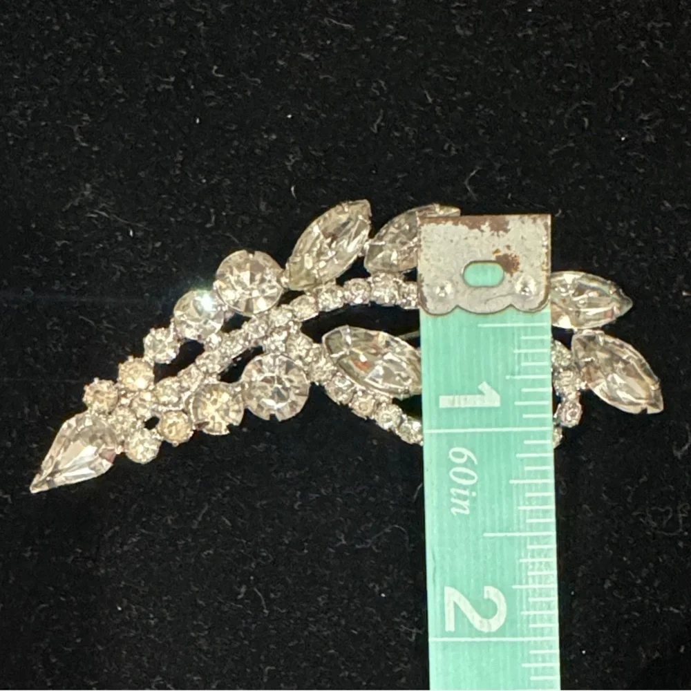 Vintage Silver Rhinestone Brooch